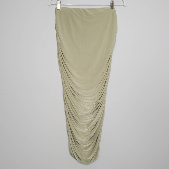 PRETTYLITTLETHING • Sage Green Slinky Second Skin Ruched Mini Skirt NEW Sz 8 - Picture 2 of 7